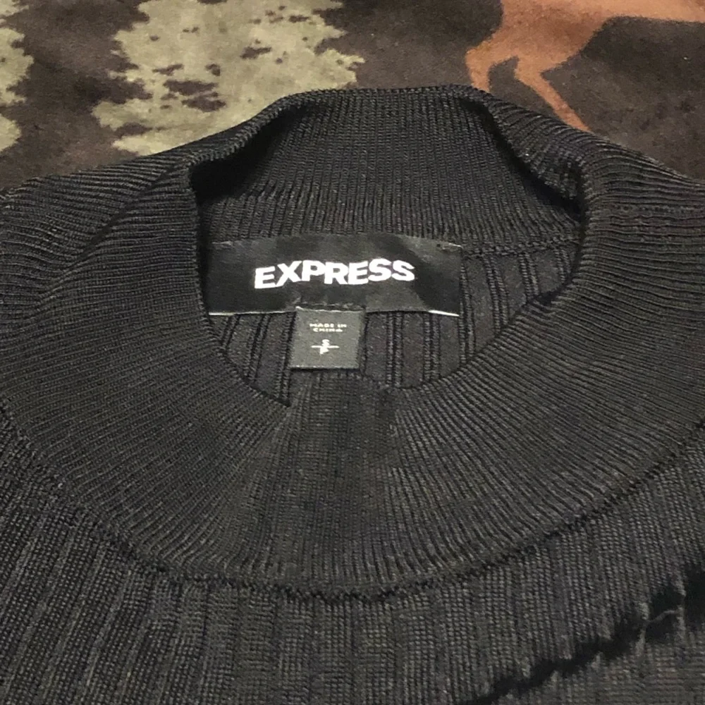 Express Ribbed Sweater - Picture 2 of 4